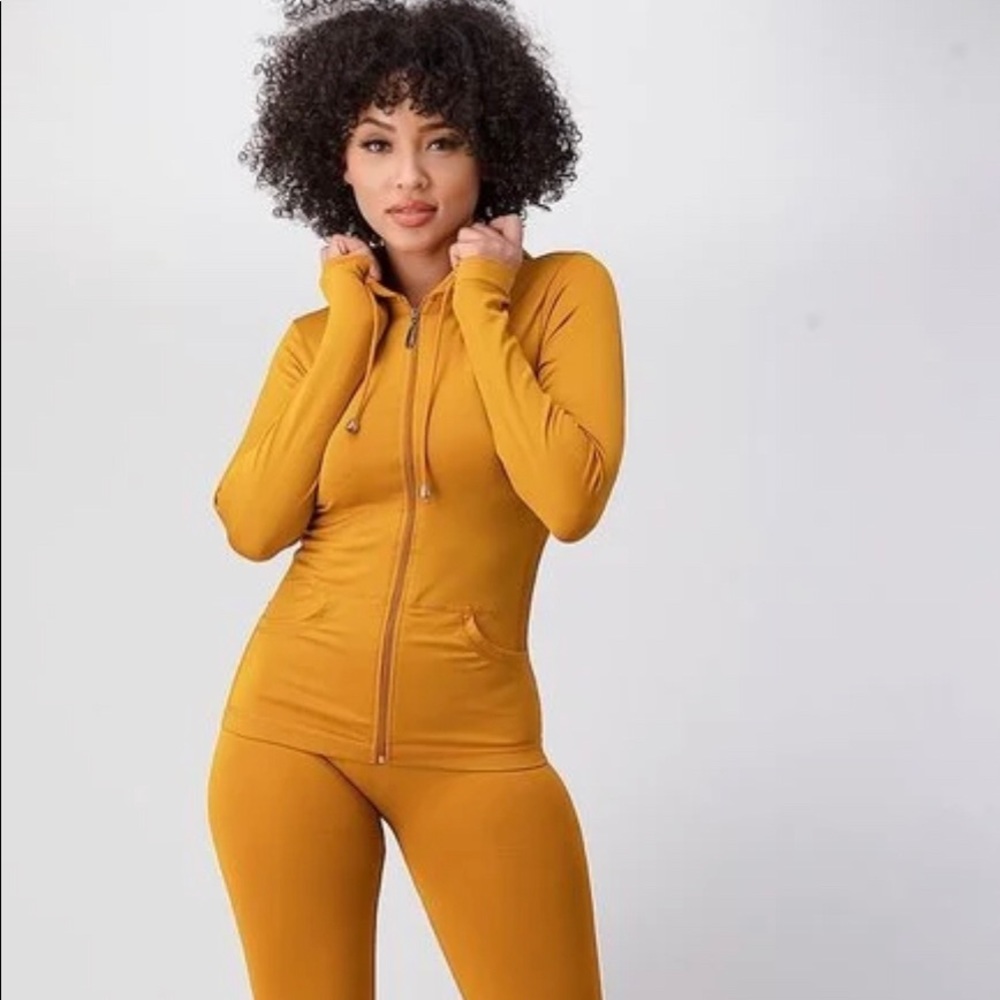 Leggins and top set